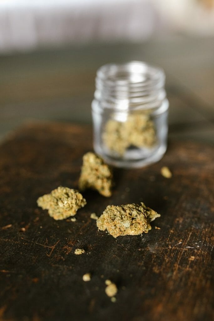 Different Ways to Keep Your cannabis Products Fresh at All Times | Buy Weed Packs Canada | Buy Weed Packs Canada