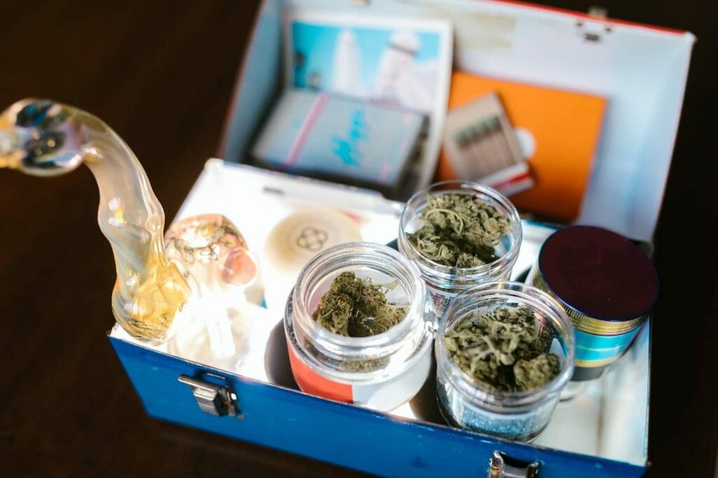 Online Dispensaries | Buy Weed Packs Canada